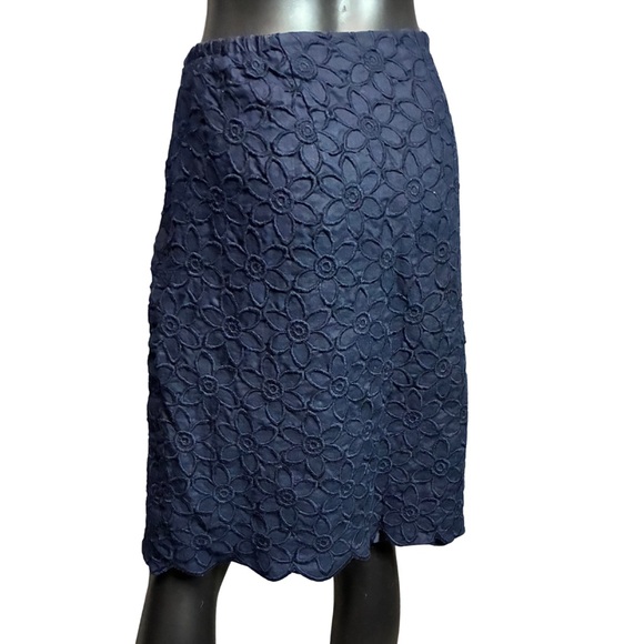 Talbots Navy Floral Lace Pencil Skirt - Picture 2 of 4